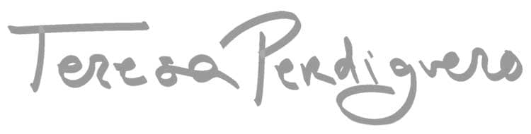 Firma Teresa Perdiguero Fotografo de bodas en Segovia y Madrid
